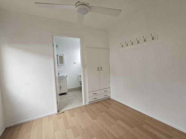 1 Bedroom Studio with Off Street Parking & Storage – Private and Convenient Living