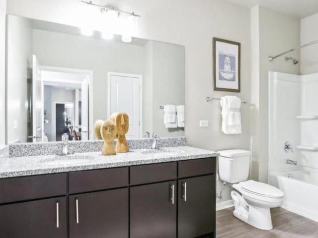 1 bedroom, St. Charles IL 60174 106029855