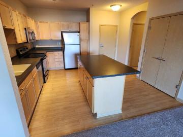 1 bedroom, St Louis Park MN 55416 74253404