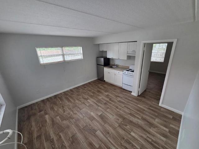 1 bedroom, St Petersburg FL 33701 105899866