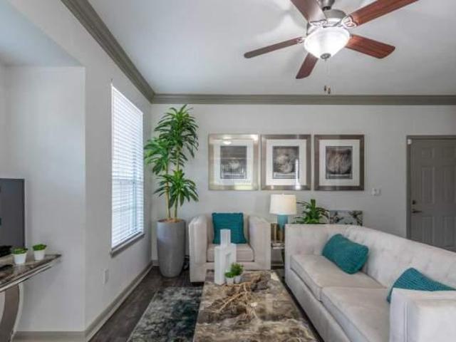 1 bedroom, Stafford TX 77477 105851772
