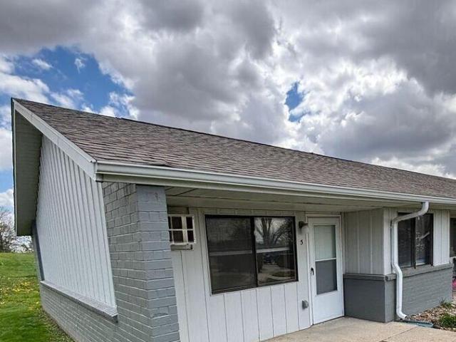 1 bedroom, State Center IA 50247 105834454
