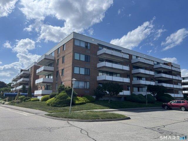 1 bedroom, Stratford CT 06615 105533236