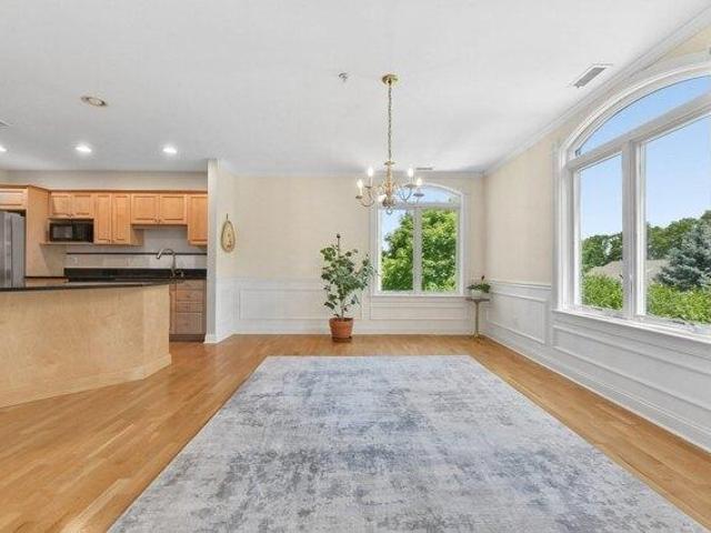 1 bedroom, Sudbury MA 01776 105383117
