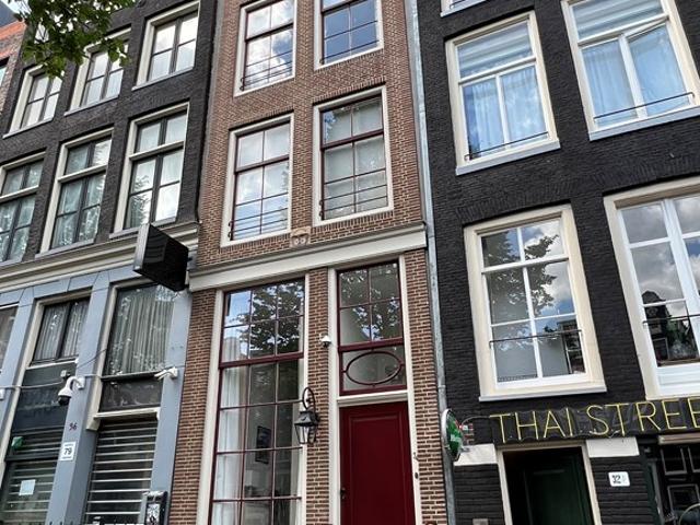 1 bedroom Surface Area: 60m2 Furnished