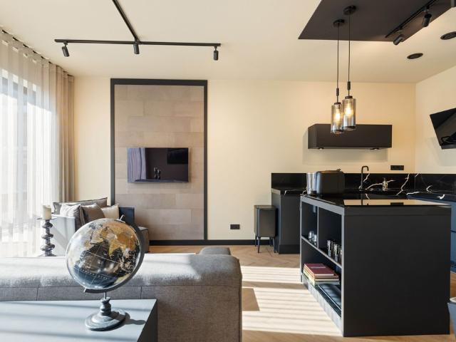 1 bedroom Surface Area: 62m2 Furnished