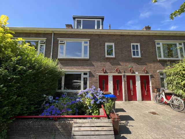 1 bedroom Surface Area: 85m2