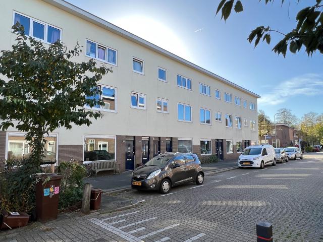 3 bedrooms Surface Area: 87m2