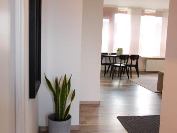 1 bedroom Surface Area: 90m2 Furnished