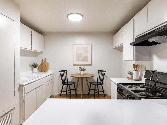 1 bedroom, Pomona CA 91767 LS104816780