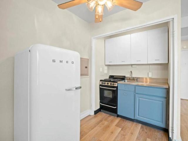 1 bedroom, Portland OR 97201 105732065