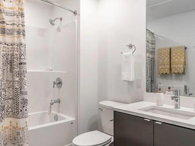 1 bedroom, Portland OR 97209 105902644