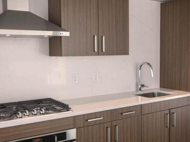 1 bedroom, Portland OR 97209 100665521
