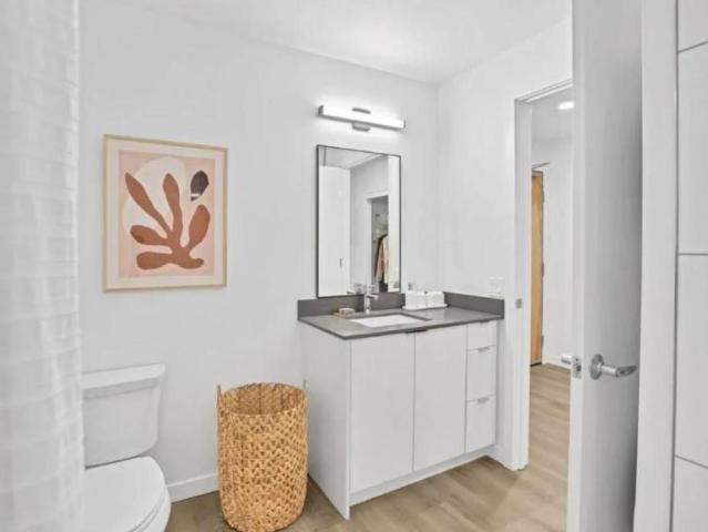 1 bedroom, Portland OR 97209 LS105701399