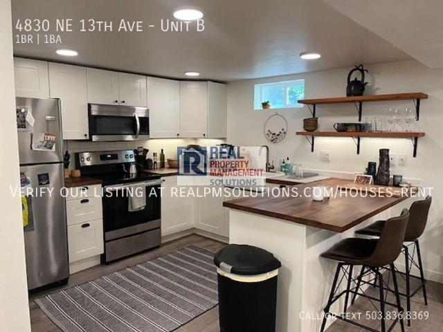 1 bedroom, Portland OR 97211 LS104612885