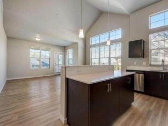 1 bedroom, Portland OR 97229 105266481