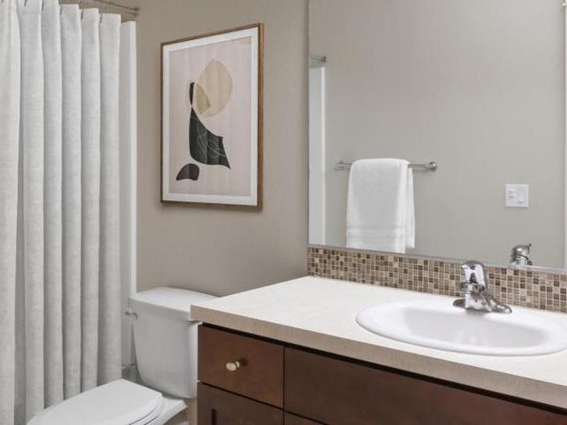 1 bedroom, Portland OR 97229 LS105733208