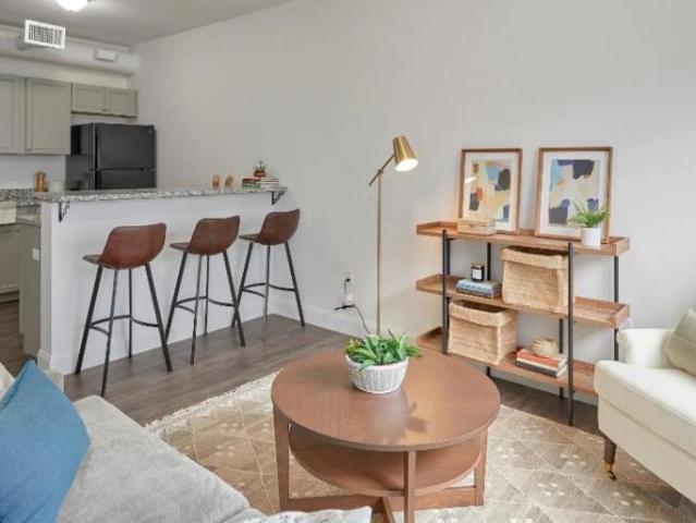 1 bedroom, Portland ME 04101 104927774