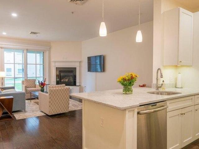 1 bedroom, Portland ME 04101 105590955