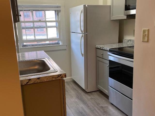 1 bedroom, Portsmouth NH 03801 104935943