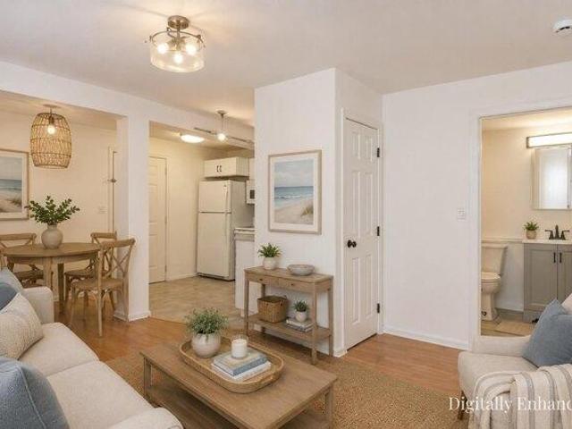 1 bedroom, Portsmouth NH 03801 105496997