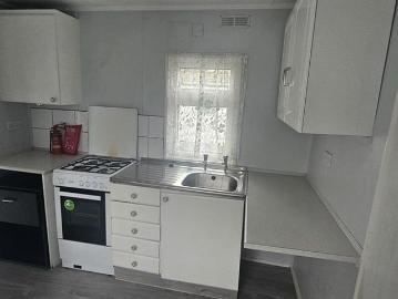 1 bedroom park home to rent
