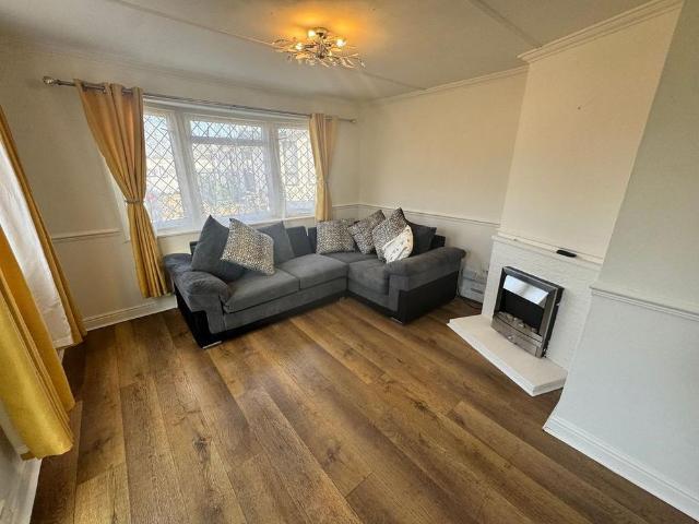 1 bedroom park home to rent
