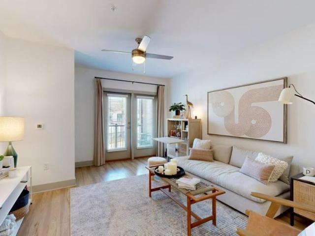 1 bedroom, Pensacola Pensacola 105993831
