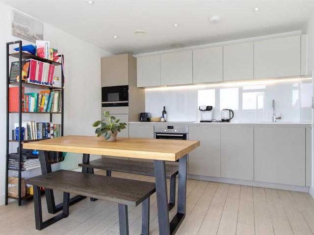 1 bedroom penthouse for sale