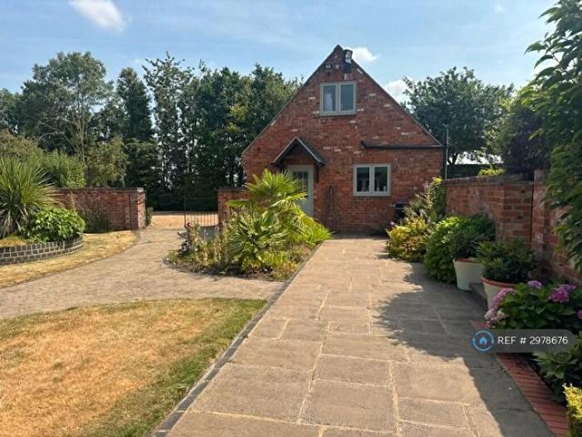 1 Bedroom Penthouse To Rent In Eastcote Road, Northampton, NN7