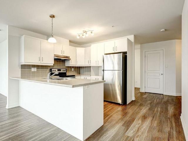 1 Bedroom Penthouse 290 Place Claude Dagenais, Sainte Thérèse