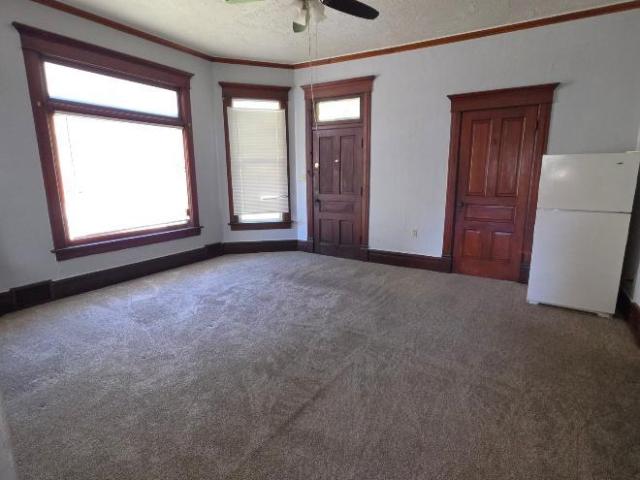 1 bedroom, Peoria IL 61607 105847911