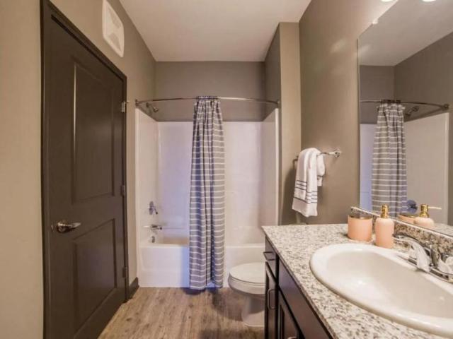 1 bedroom, Perrysburg OH 43551 105778370