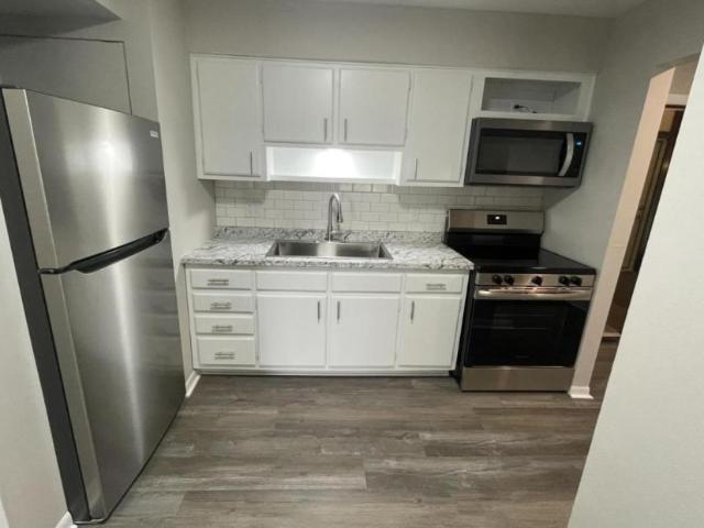 1 bedroom, Perrysburg OH 43551 LS105542163