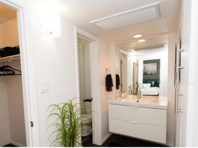 1 bedroom, Phoenix AZ 85014 104448779