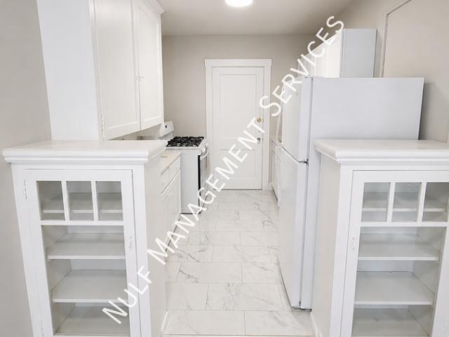 1 bedroom, Pittsburgh PA 15217 LS104925706