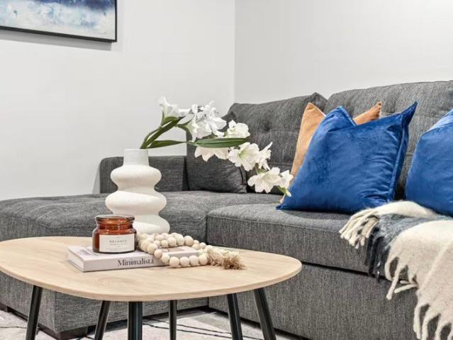 1 Bedroom Plus Study Fully Furnished