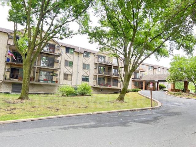 1 bedroom, Plymouth MN 55441 103447575