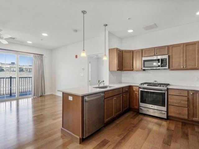 1 bedroom, Plymouth MA 02360 105651352