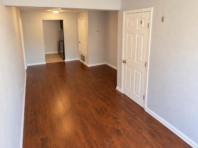 1 bedroom, Pleasanton TX 78064 106164772