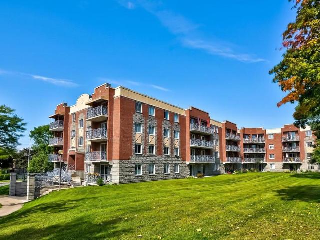 1 Bedroom Premium 100 850 Rue Laudance, Quebec