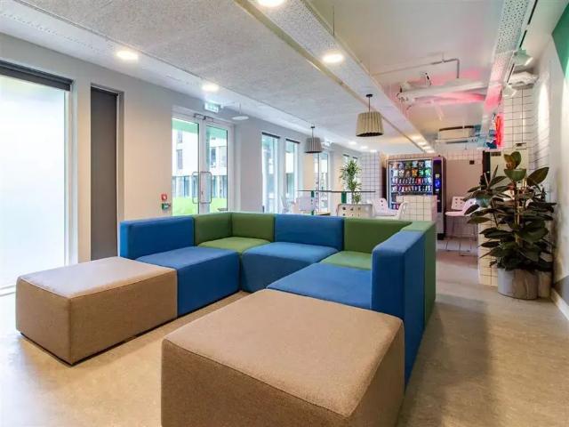 1 bedroom private hall to rent