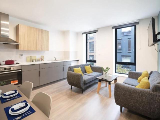 1 bedroom private hall to rent