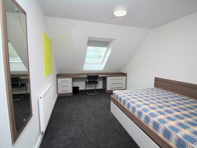1 Bedroom Private Hall To Rent In Brook Street, Treforest, CF37