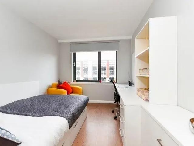 1 Bedroom Private Hall To Rent In Havannah Street, G4