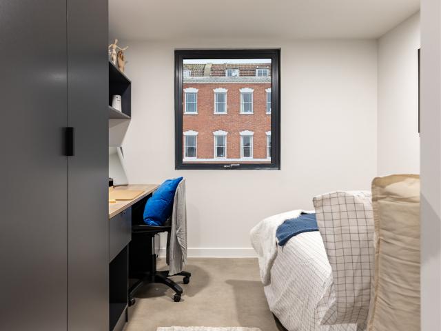 1 bedroom private halls to rent