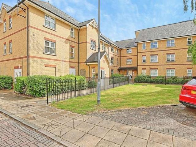 1 Bedroom Apartment Flat
