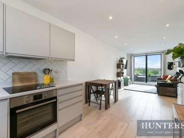 1 Bedroom Flat