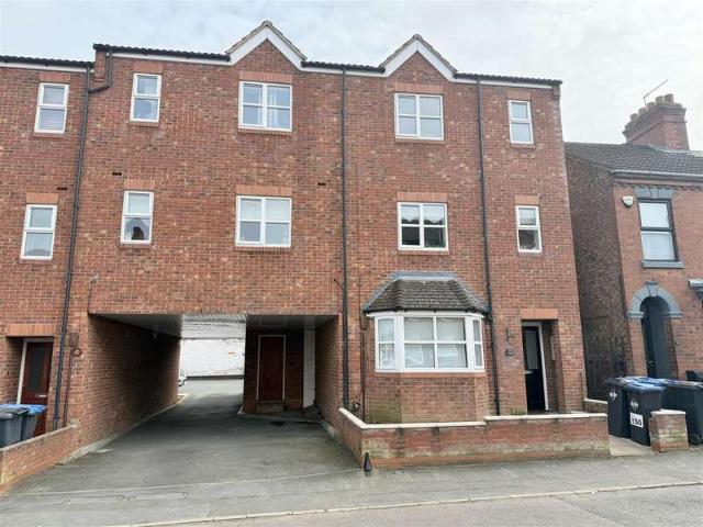 1 Bedroom Apartment Flat