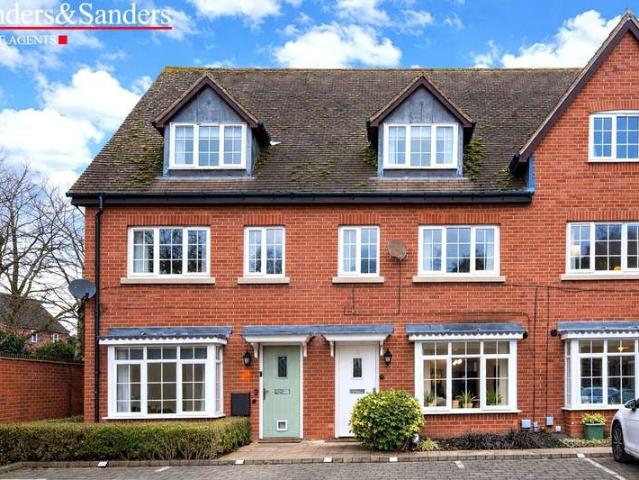 1 Bedroom Ground Maisonette Flat